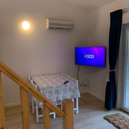 Maisonnette La Coti H5 Avec Piscine Interieure Chauffee, A 400 M De La Plage Et Menage De Fin Sejour Compris Saint-Georges-d'Oleron Bagian luar foto